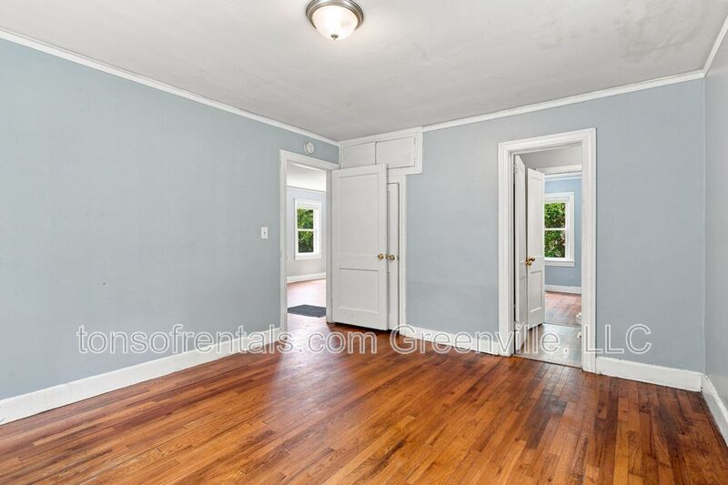 Super nice home minutes to downtown Greenville SC! property image