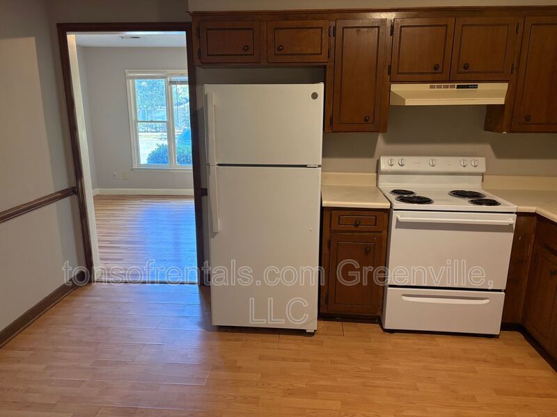 Nice 2 bedroom 1 bath duplex in Spartanburg property image
