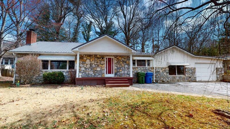 3 Bed in Desired Royal Pines Neighborhood property image