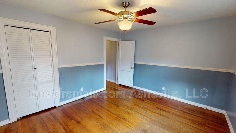 3 Bed in Desired Royal Pines Neighborhood property image