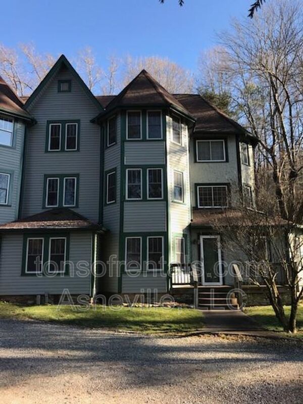 Waynesville one bedroom property image