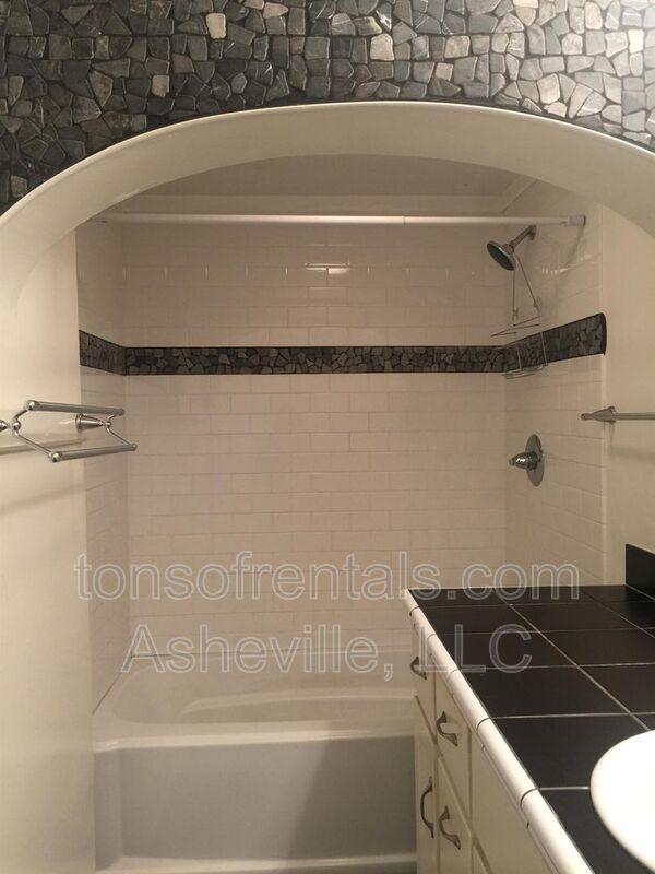 Waynesville one bedroom property image