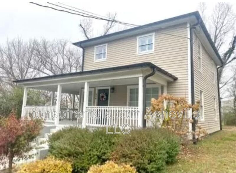 Introducing 240 South Beaumont Street, a charming single-family home located in the heart of Asheville, NC. property image