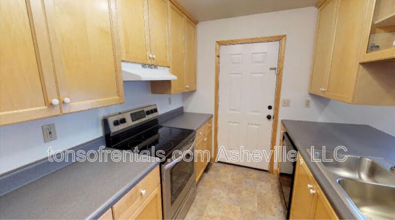 Charming duplex located in the heart of Brevard, NC. property image