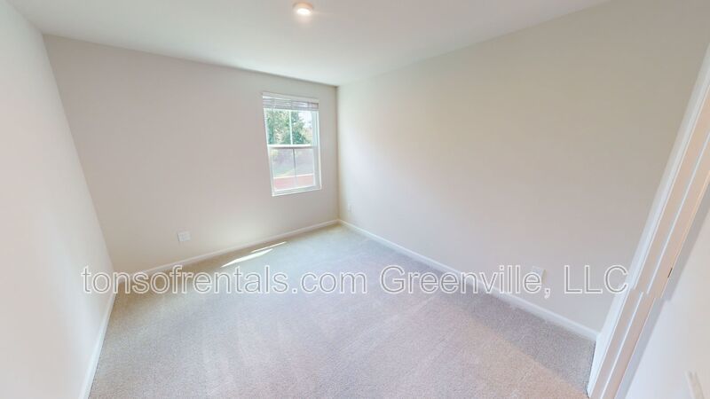 Stunning 4 bedroom, 2.5 bathroom home located in Greenville, SC property image