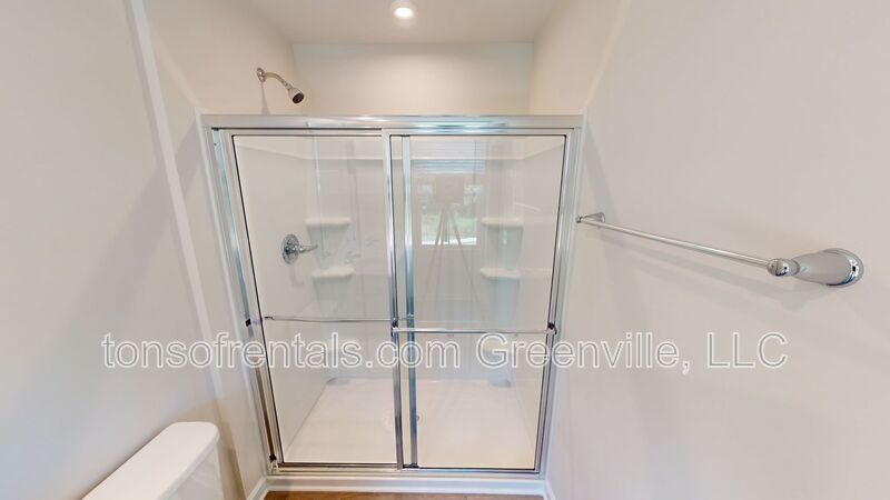 Stunning 4 bedroom, 2.5 bathroom home located in Greenville, SC property image