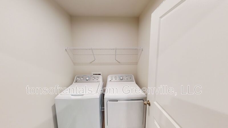 Stunning 4 bedroom, 2.5 bathroom home located in Greenville, SC property image