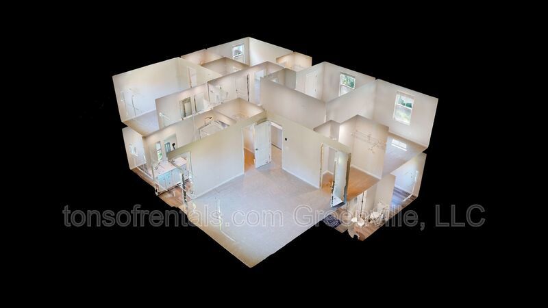 Stunning 4 bedroom, 2.5 bathroom home located in Greenville, SC property image