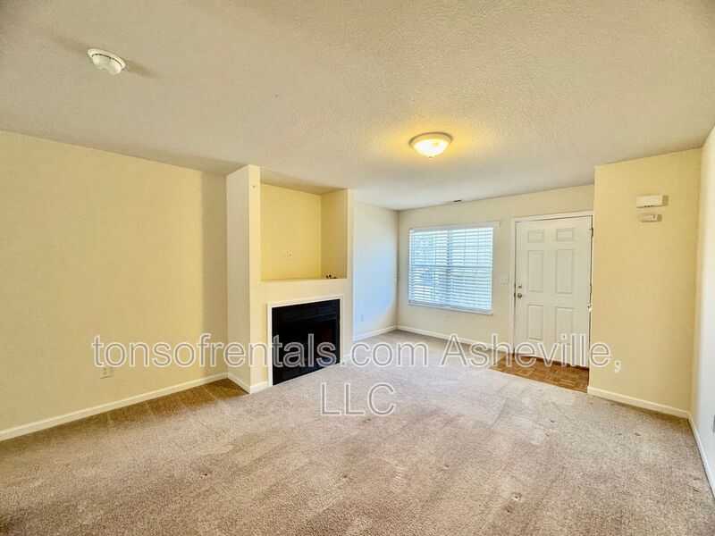 Welcome to this 3 bedroom 2.5 bath townhome located in the heart of Fletcher, NC! property image