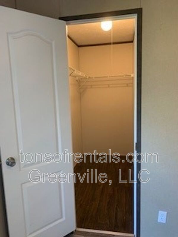 Nice well taken care of home in Belton SC! property image