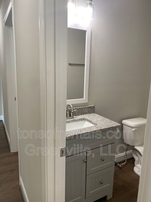 Nice home in Wellford property image