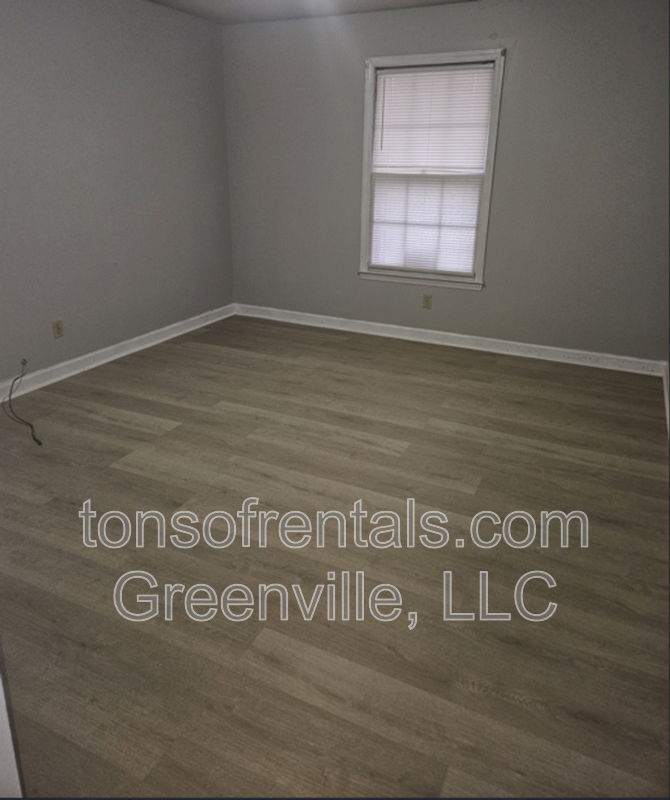 Nice 2 bedroom, 2 bath duplex on the Westside property image