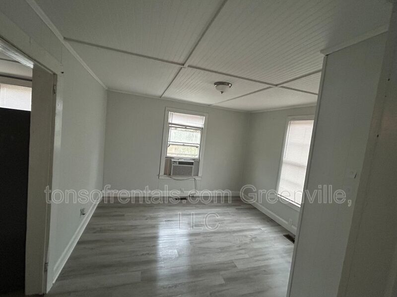 Cute 2 bedroom in Spartanburg! property image