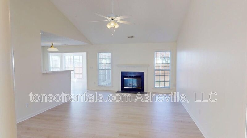 3 Bedroom Home in Livingston Farms property image