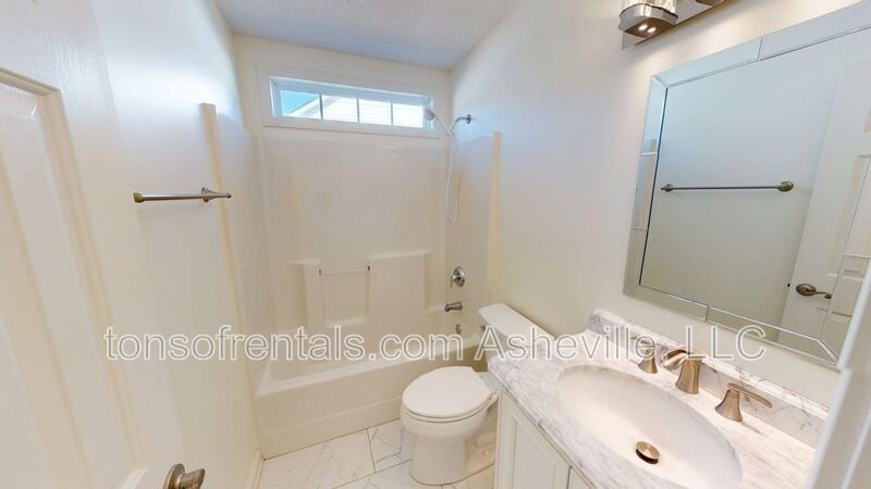 3 Bedroom Home in Livingston Farms property image