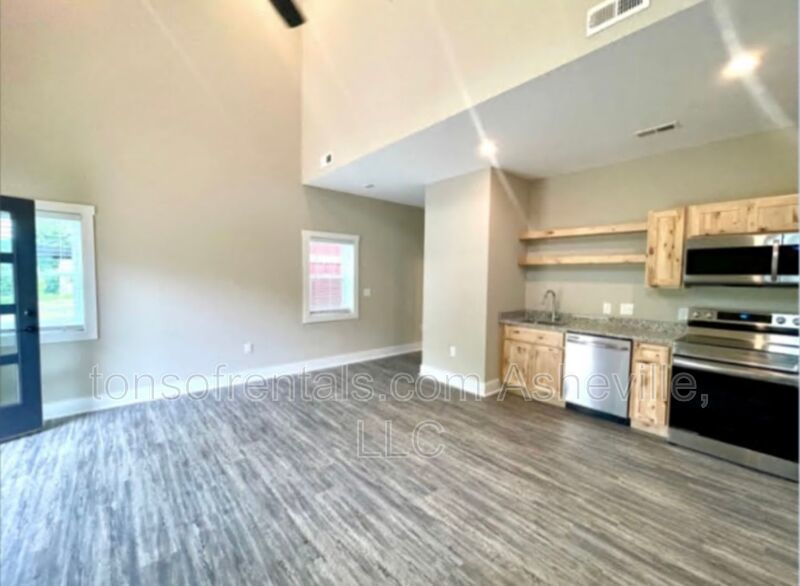 This recently built 3/2.5 modern style home is exactly what you're looking for!! property image