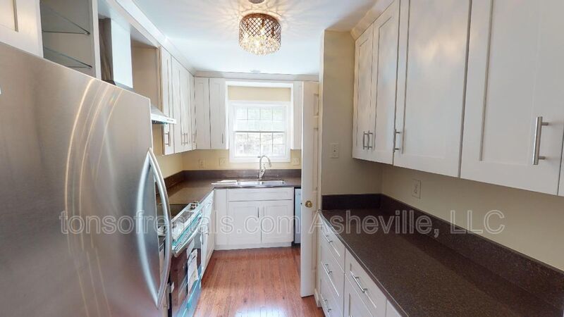 Hendersonville two bedroom property image