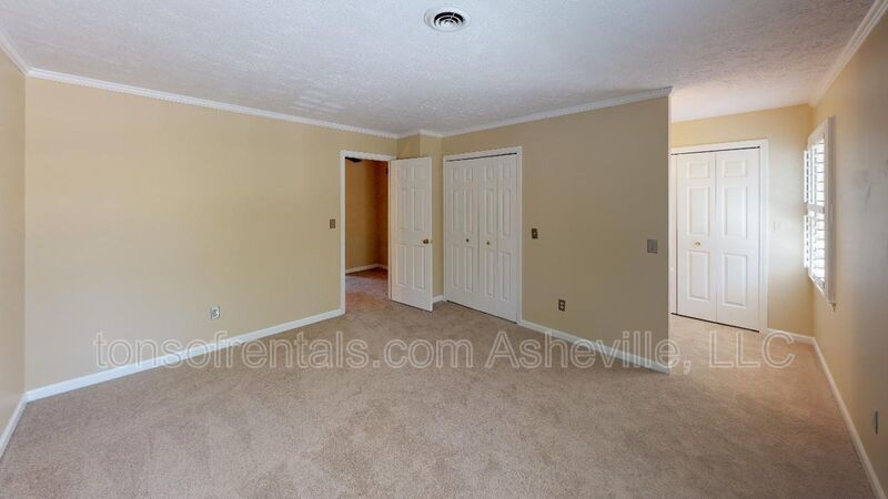 Hendersonville two bedroom property image