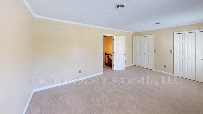 Hendersonville two bedroom property image