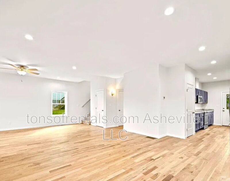 Newly constructed single-family home Available: Now Size: 1,701 sq ft Beds/Baths: 3 beds / 2.5 baths Monthly Rent: $2,495 Security Deposit: $2,495 property image