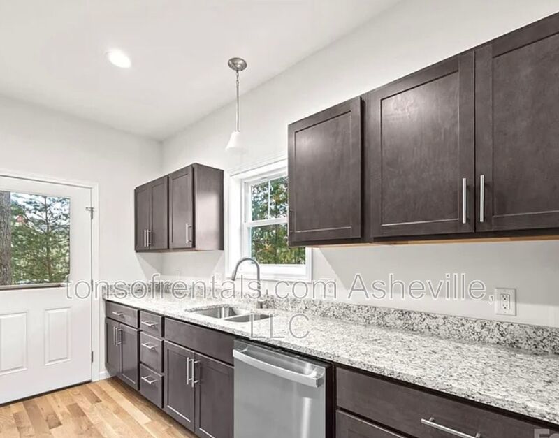 Newly constructed single-family home Available: Now Size: 1,701 sq ft Beds/Baths: 3 beds / 2.5 baths Monthly Rent: $2,495 Security Deposit: $2,495 property image