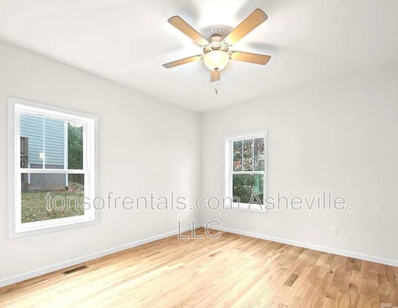Newly constructed single-family home Available: Now Size: 1,701 sq ft Beds/Baths: 3 beds / 2.5 baths Monthly Rent: $2,495 Security Deposit: $2,495 property image