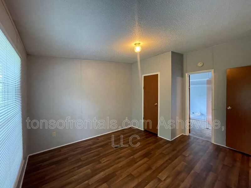 This 3 bed 2 bath is situated on almost .28 acres in quiet subdivision! property image
