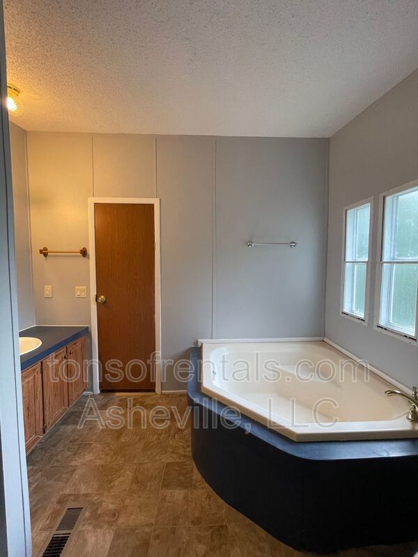 This 3 bed 2 bath is situated on almost .28 acres in quiet subdivision! property image