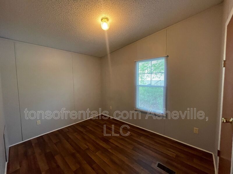 This 3 bed 2 bath is situated on almost .28 acres in quiet subdivision! property image