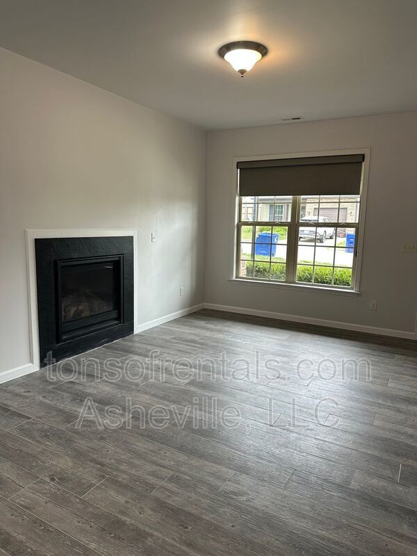 Arden three bedroom in Mallard Run property image