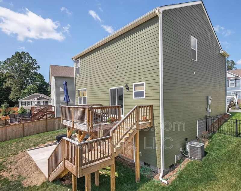 Welcome to this beautiful 4-bedroom, 2.5-bath home located in the charming town of Candler. property image