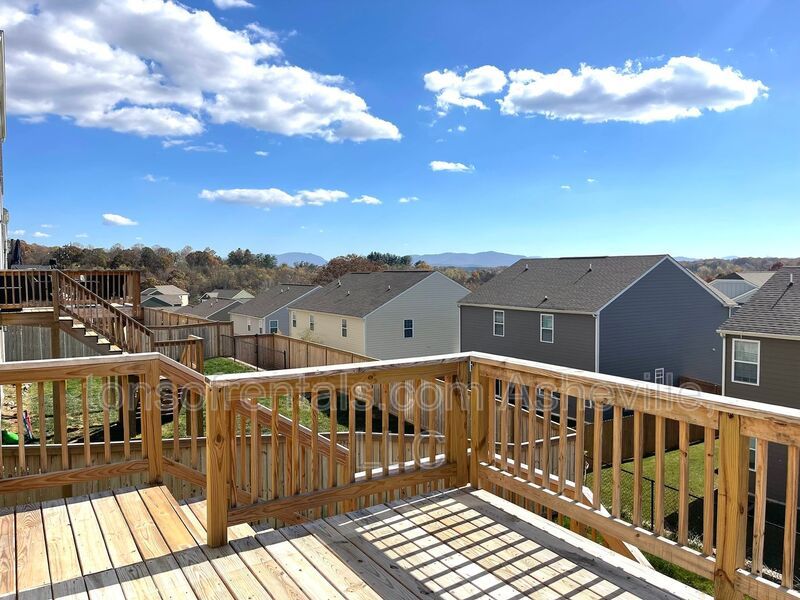 Welcome to this beautiful 4-bedroom, 2.5-bath home located in the charming town of Candler. property image