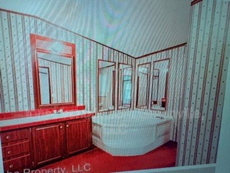 Well taken care of manufactured home in great location of Piedmont SC! property image