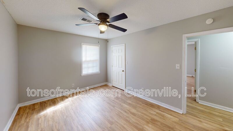 Nice 2 bedroom 1 bath duplex in Spartanburg property image