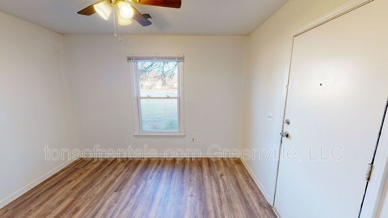 Nice 3 bedroom 1.5 bath home in excellent location of Simpsonville SC! property image