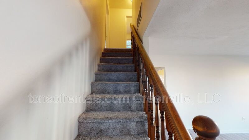Nice 3 bedroom 1.5 bath home in excellent location of Simpsonville SC! property image