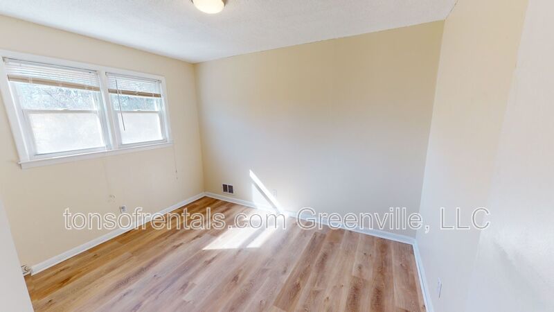 Cute 2 bed 1 bath home in Spartanburg property image