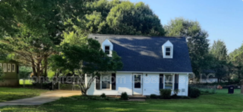 Nice 3 bedroom 1.5 bath home in excellent location of Simpsonville SC! property image