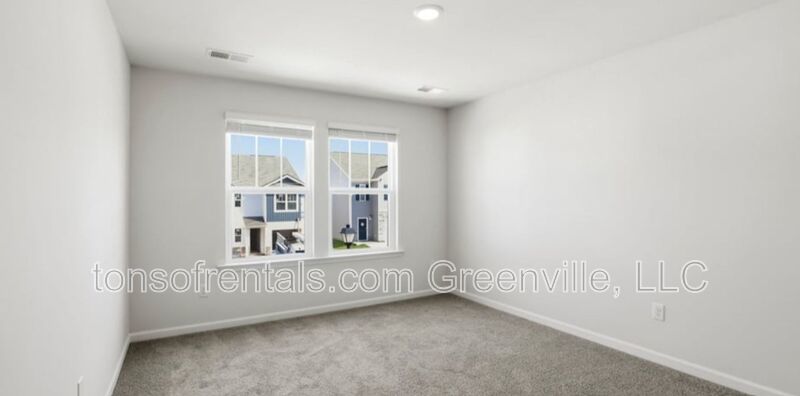 3 bed 2.5 bath townhome in Greer! property image
