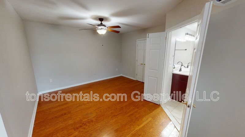 Elegant home with two Master Suites, two family rooms and in an excellent location of Greenville! property image