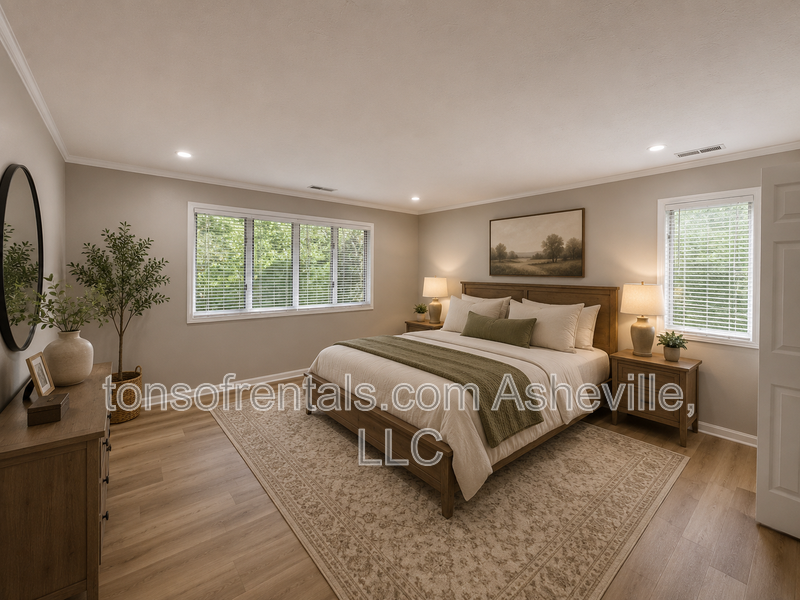 Welcome to this beautifully unfurnished 3 bedroom, 2 bathroom condo located in Laurel Park, NC. property image