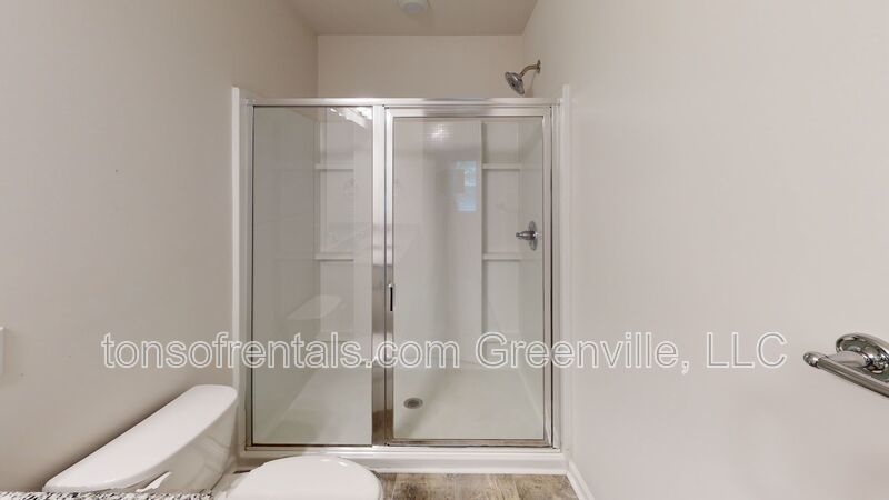 Nice 3 bedroom, 2.5 bath townhome in Greenville property image