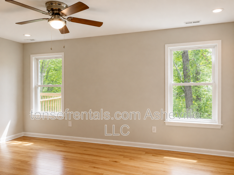 Welcome to this beautiful single level home located in Hendersonville, NC. This spacious home features 3 bedrooms and 2 full bathrooms, providing ample space for comfortable living. property image