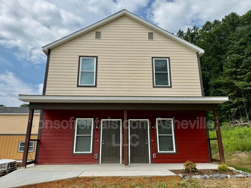 Brand New Downstair Duplex In Brevard property image