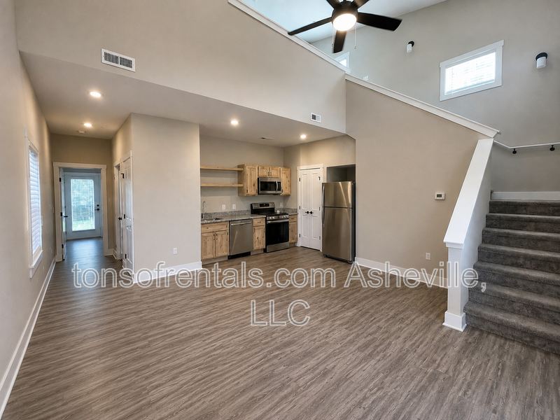 Stunning single-family residence boasts 3 bedrooms, 2.5 bathrooms, and a bonus area for added versatility. property image