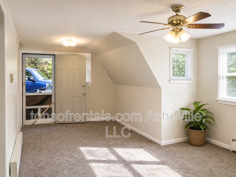 Rustic and Cozy Black Mountain Bungalow Apartment! property image