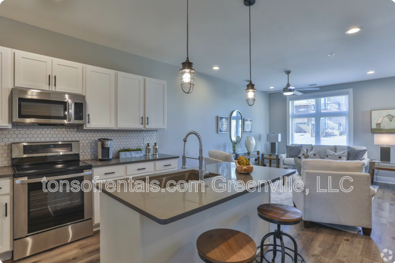 Modern 2br/2ba units @ Dunean Mill Apartments! property image