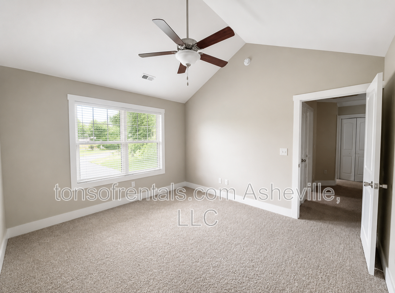 Charming 3BR Asheville Home | Updated Kitchen + Uncovered Deck | $1,995 property image