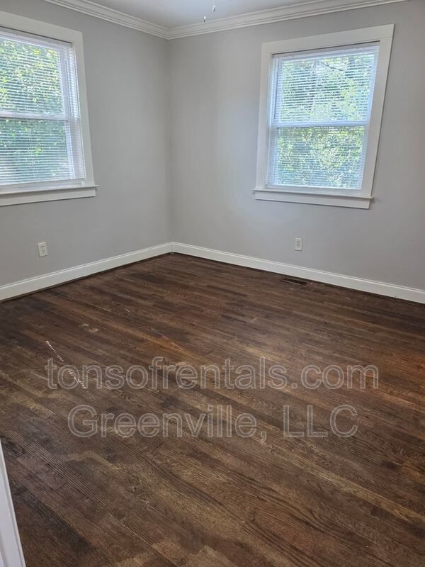 Cute 2 bedroom in Greenville property image