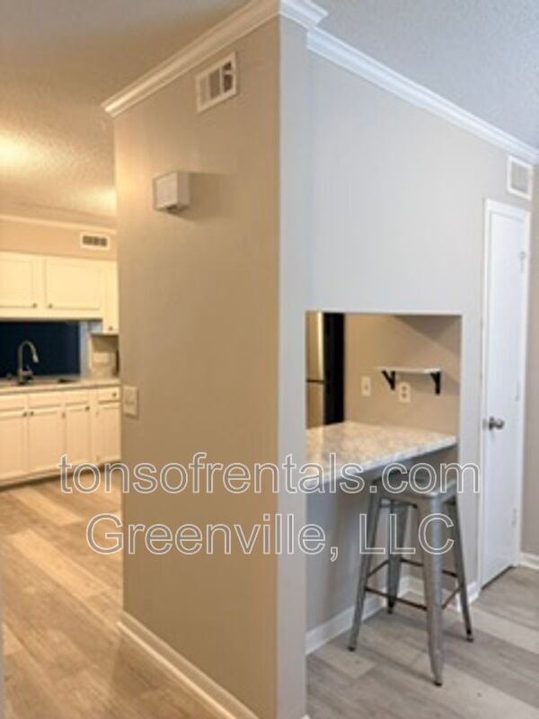Beautiful townhome on hole #3 of Pebble Creek Golf Course in Taylors SC! property image